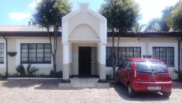 526 m² Hotel