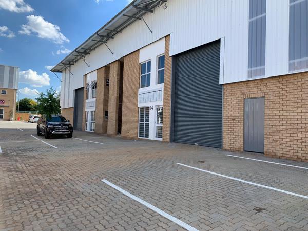 424  m² Industrial space