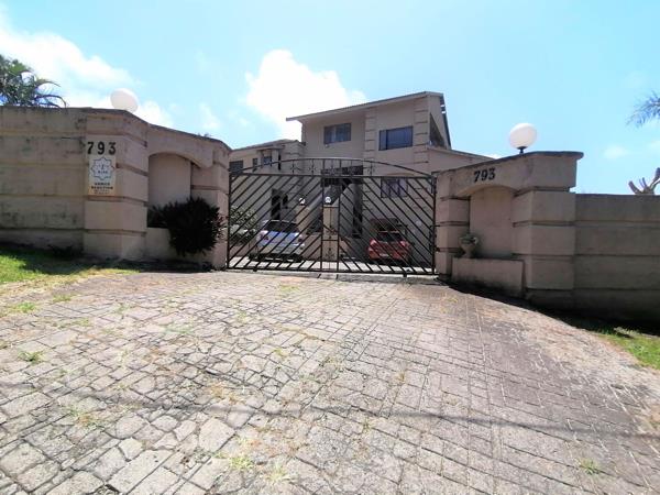 14 Bedroom House