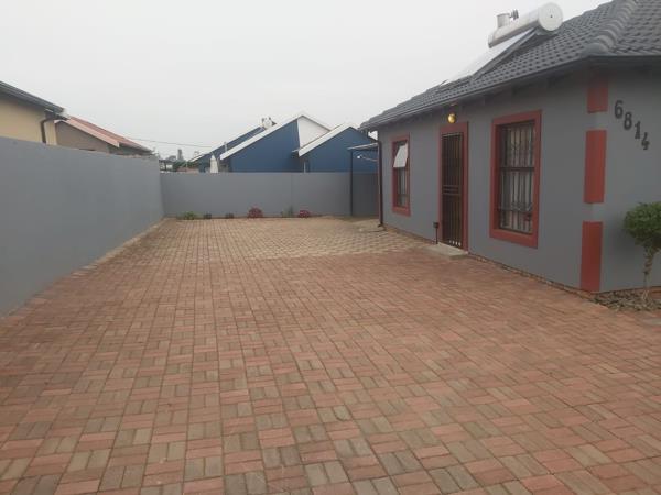 2 Bedroom House