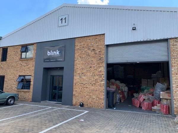 411  m² Industrial space