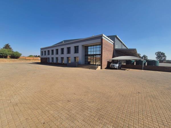 8 650  m² Industrial space