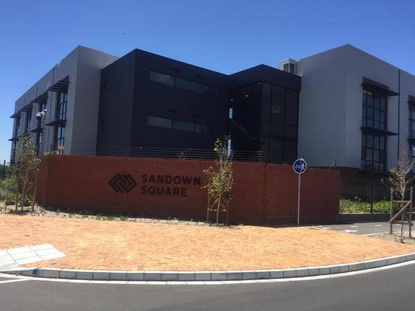 95 m² Commercial space