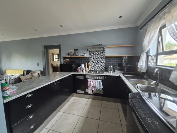 2 Bedroom Flat