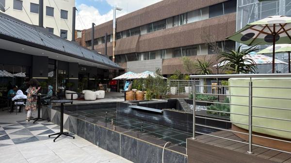 115  m² Retail Space