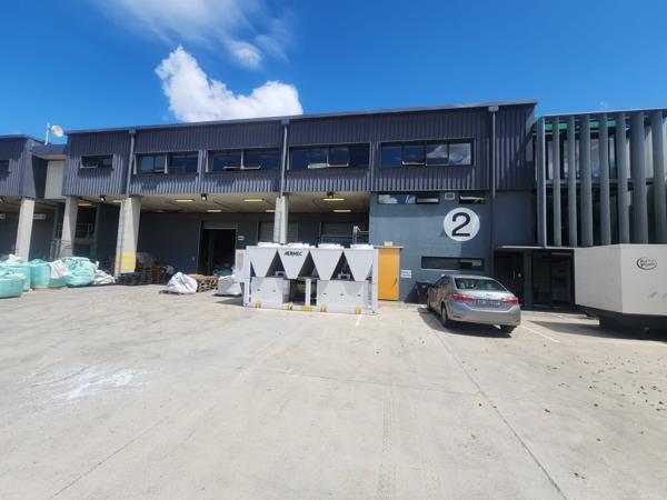 2 305 m² Industrial space