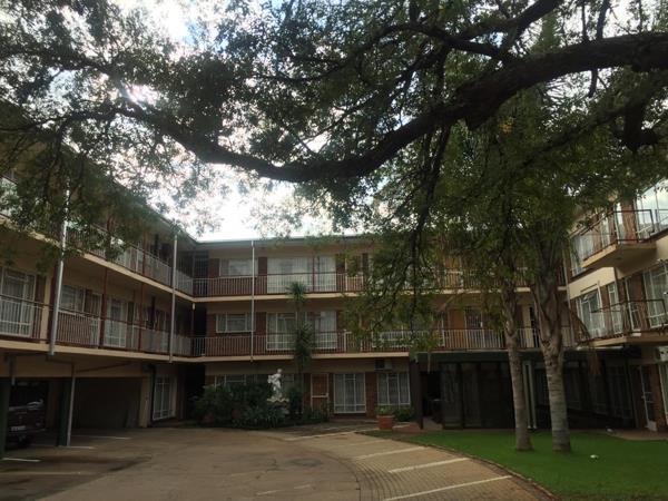 1 885  m² Commercial space