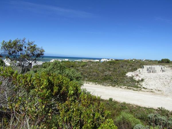 1 488 m² Land