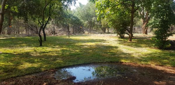 500 m² Farm with House