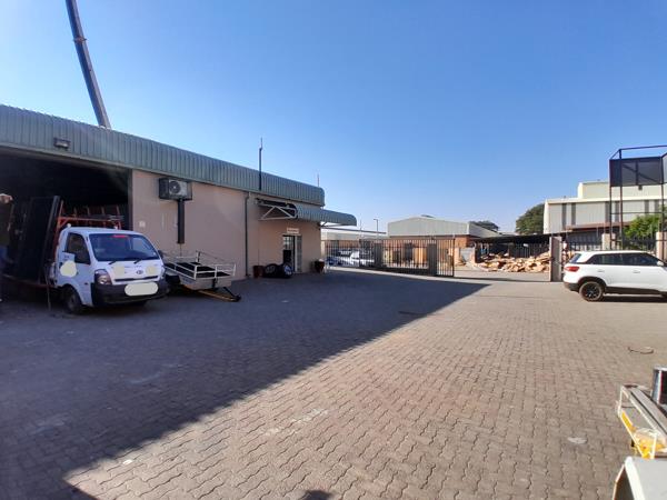 875 m² Industrial space