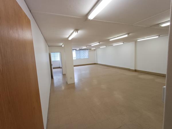 117.8 m² Office Space