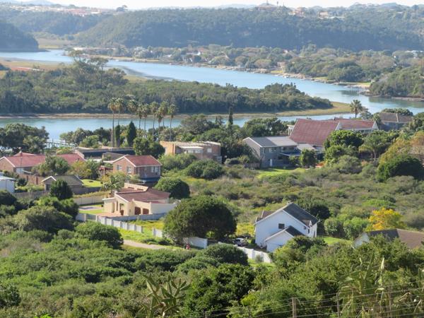 780 m² Land