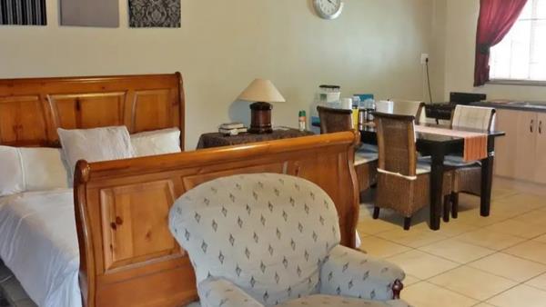 1 Bedroom House