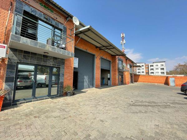 225  m² Industrial space