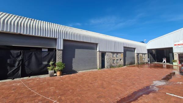 120  m² Industrial space