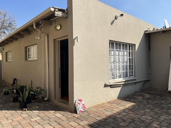1 Bedroom Garden Cottage
