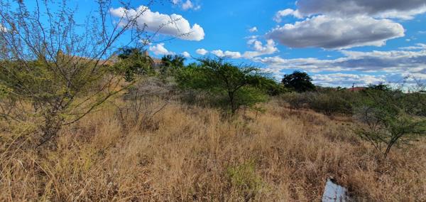 1 836 m² Land