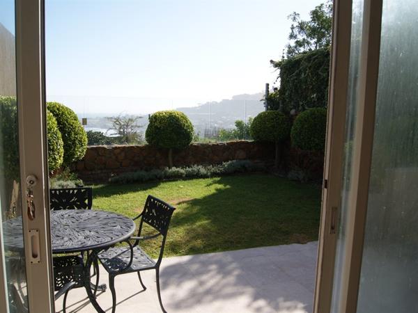 1 Bedroom Garden Cottage