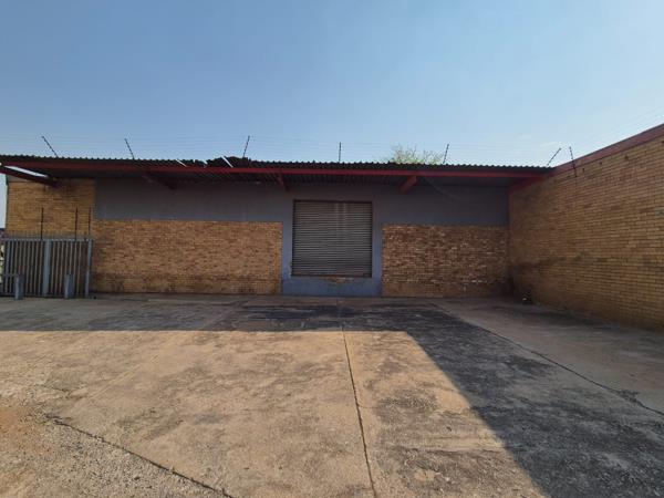 1 000  m² Industrial space