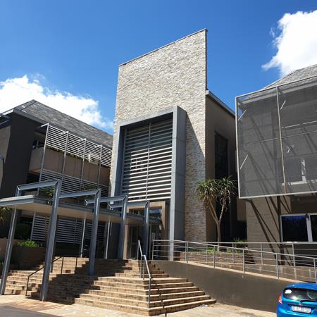 440 m² Commercial space