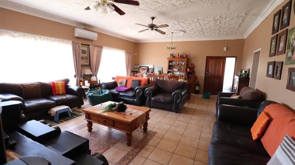 600  m² Office Space