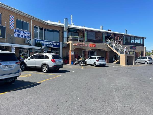 89  m² Commercial space