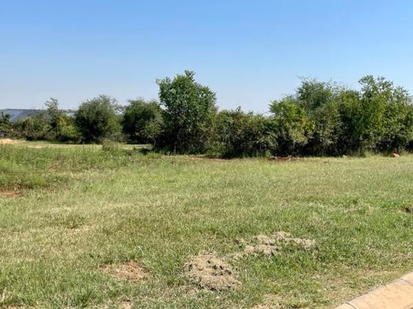 650 m² Land