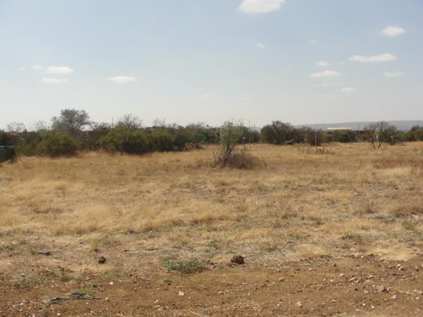 330 m² Land