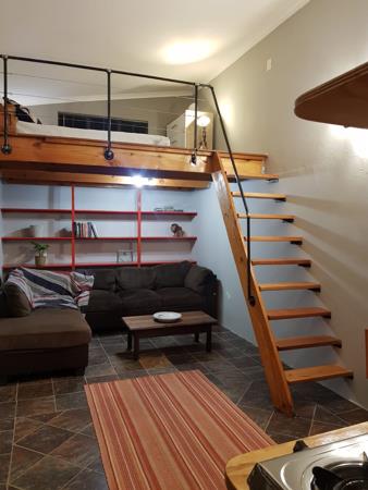 1 Bedroom Garden Cottage