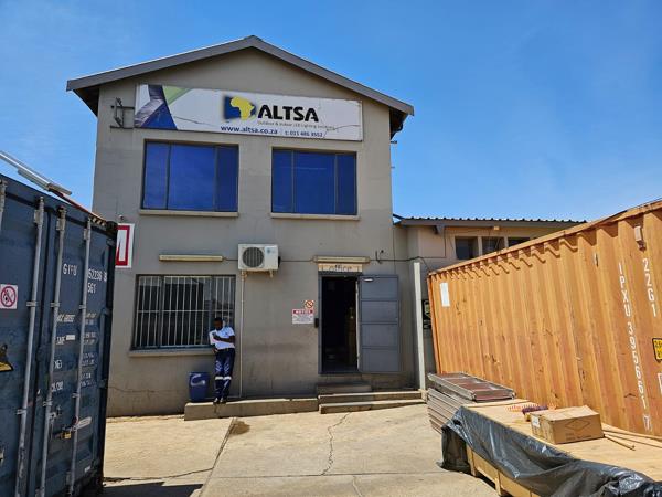 415  m² Industrial space