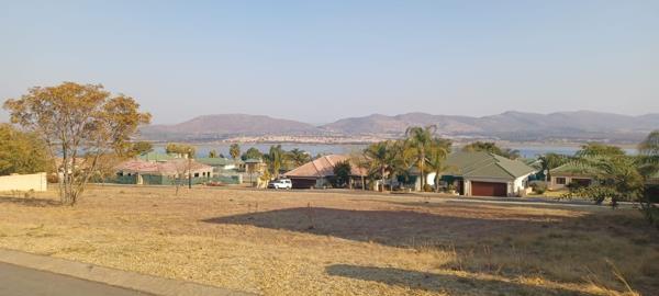550 m² Land