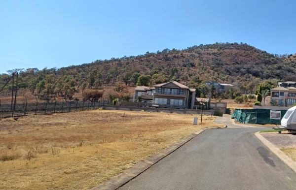 504 m² Land