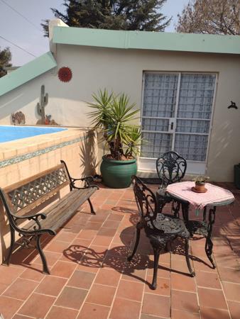 1 Bedroom Garden Cottage