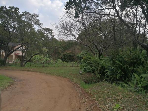 1 842 m² Land