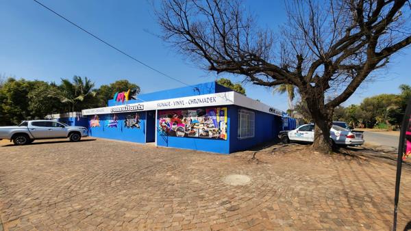 811  m² Industrial space