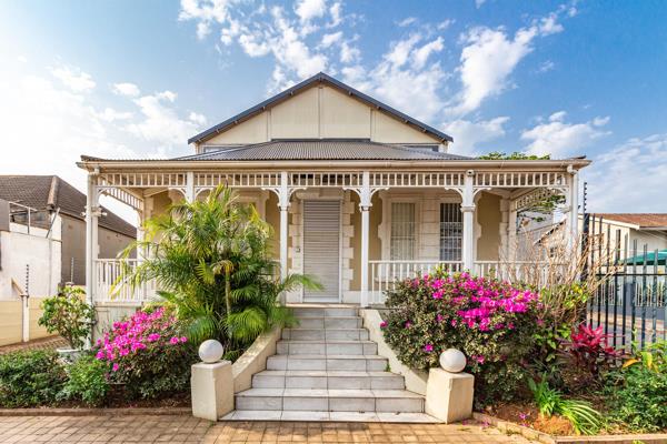 331  m² Commercial space