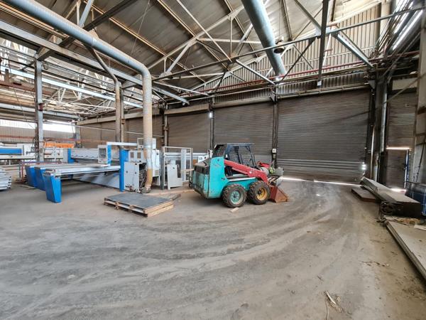 2 361 m² Industrial space