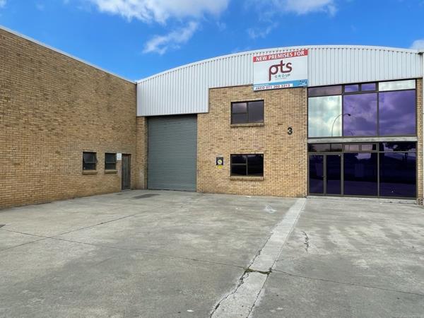 445 m² Industrial space