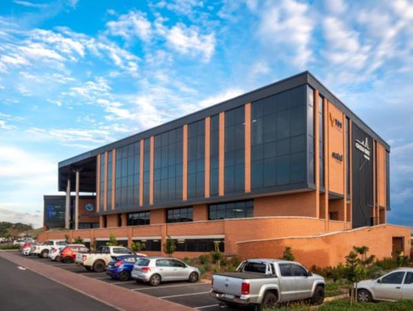 437  m² Office Space