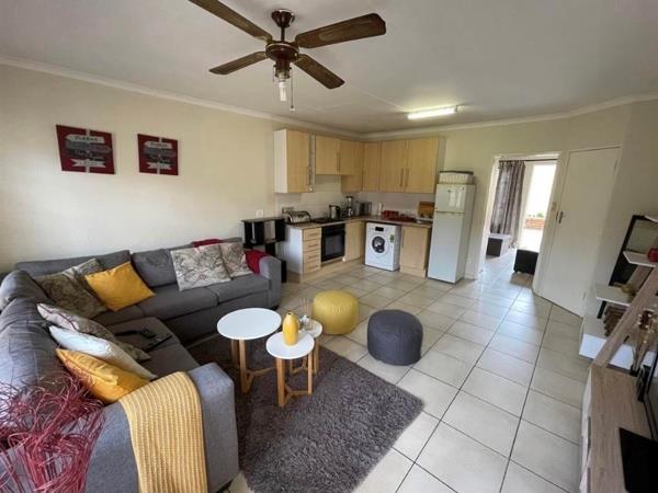 1 Bedroom Simplex