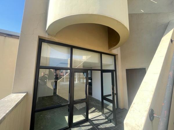 373 m² Commercial space
