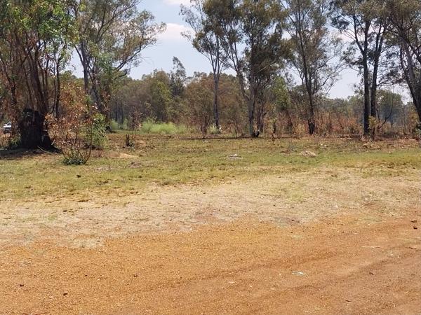 11 530 ha Land