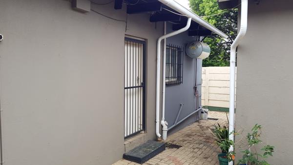 1 Bedroom House