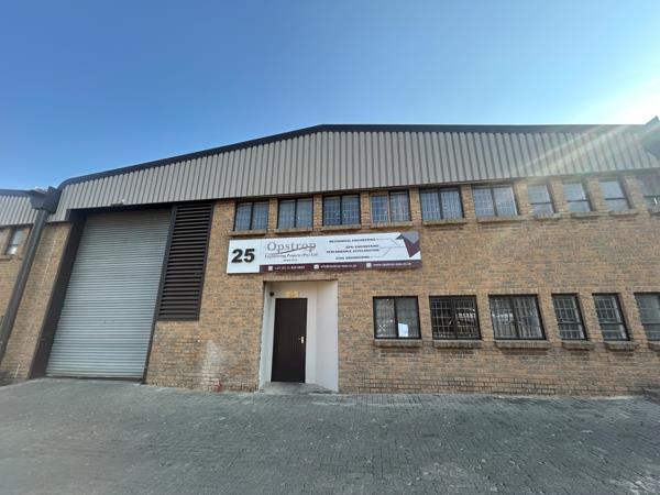 331 m² Industrial space