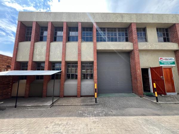 320 m² Industrial space