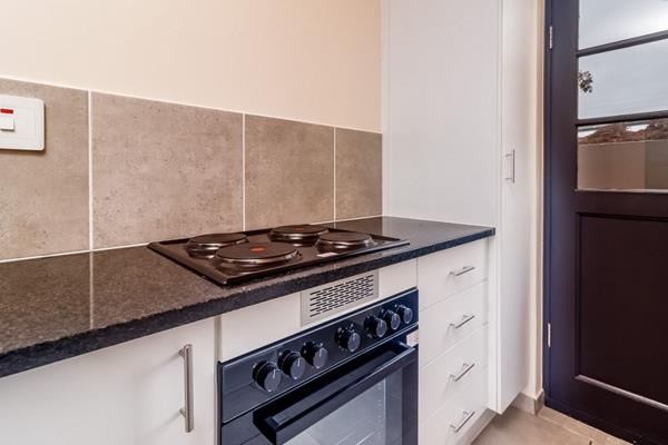 2 Bedroom Apartment in Parklands East
