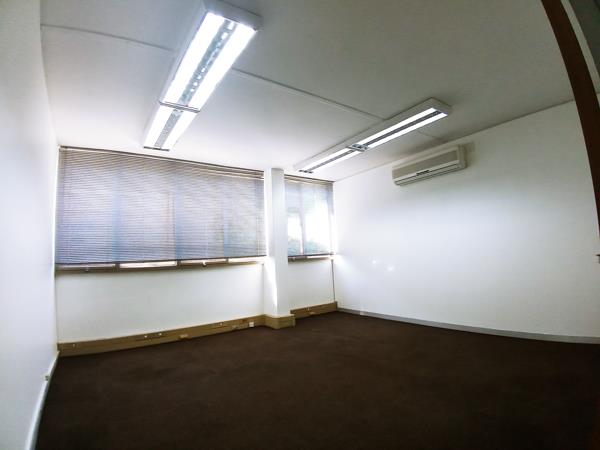 24.7  m² Office Space