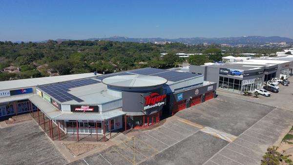 65.5  m² Commercial space