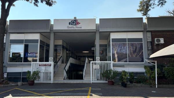 55.1 m² Office Space