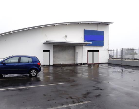 606  m² Commercial space